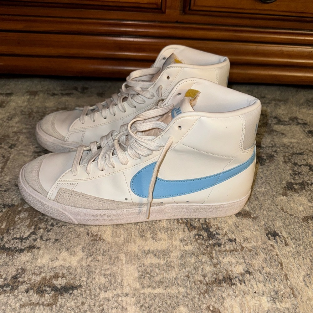 Nike Blazer Mid ‘77 Vintage White Aquarius Blue